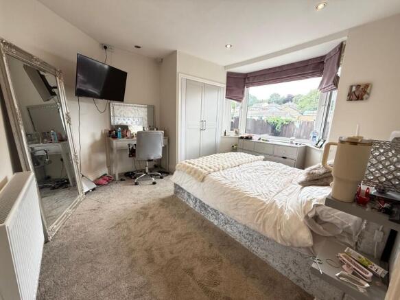 2 bed Detached Bungalow for sale Image 9