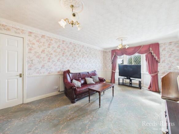 3 bed Bungalow for sale Image 10