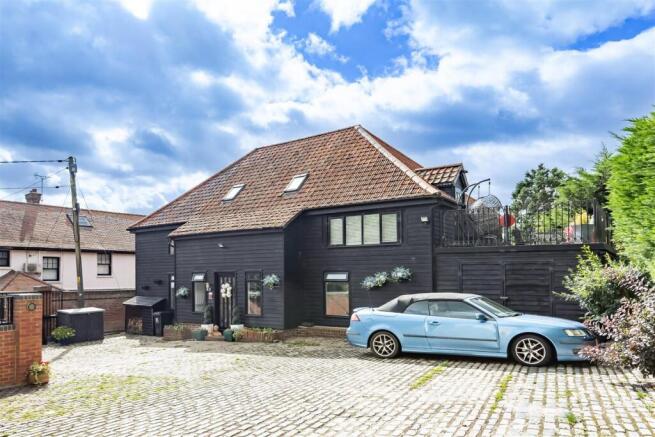 1a The Barn (28).jpg