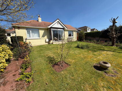 Totnes Road, Paignton, Devon, TQ4 7DG