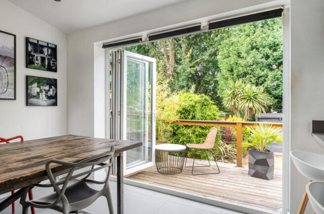 3 bed Semi-Detached for sale Image 12