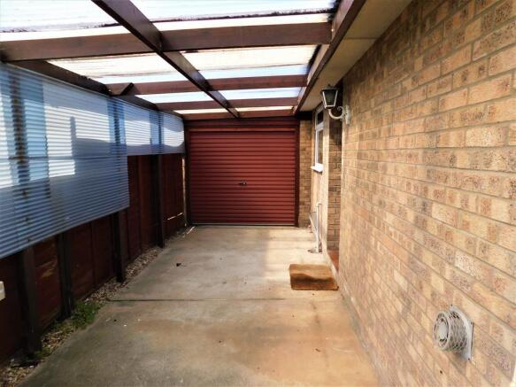 Garage & Carport 