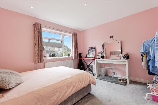 3 bed Semi-Detached for sale Image 11