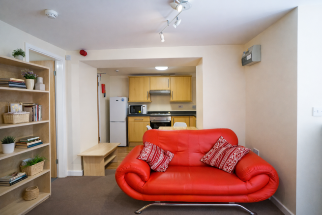Studio to rent Image 7