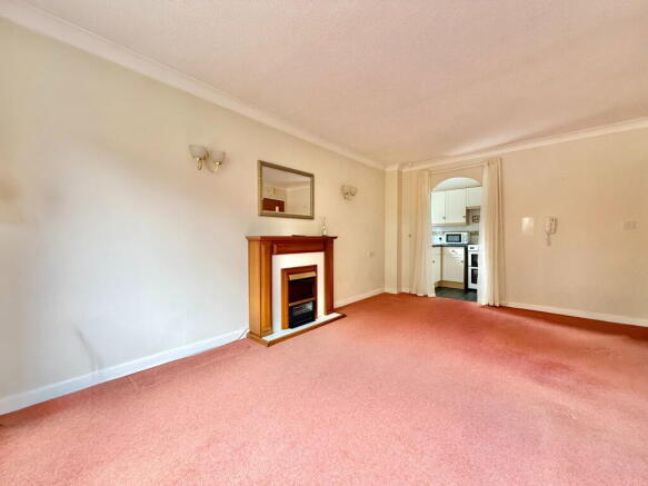 Wetherby ~ Home Paddock House, Deighton Road, LS22 photo 4