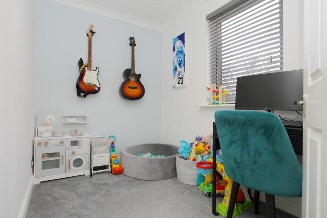 Photo 16