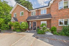 3, Gunnery Mews, College Town, Sandhurst GU47 0AE