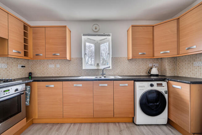 1397182-8-696506f...