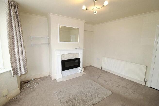 3 bed Semi-Detached for sale Image 5
