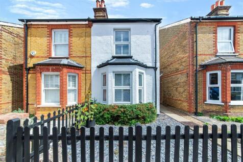 Upper Court Road, Epsom, KT19