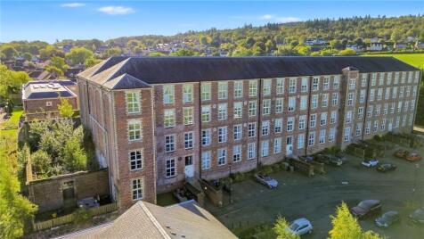 24 Woolcarder's Court, Cambusbarron, Stirling, FK7