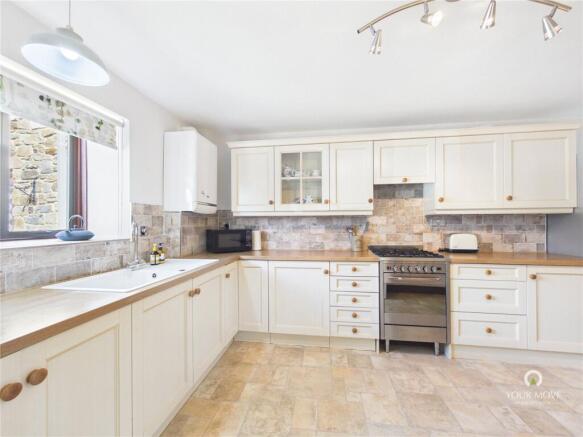 Breakfasting Kitchen