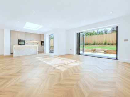 Luxury 4 Bedroom House - Tring