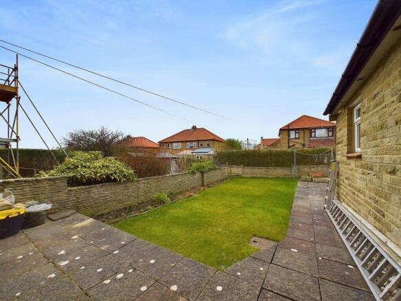 4 bed Semi-Detached for sale Image 11