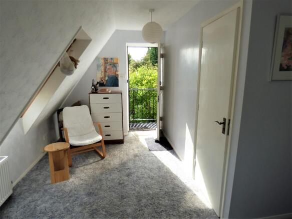 guest bedroom