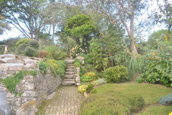 Rear garden.JPG