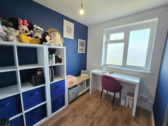 Photo 9