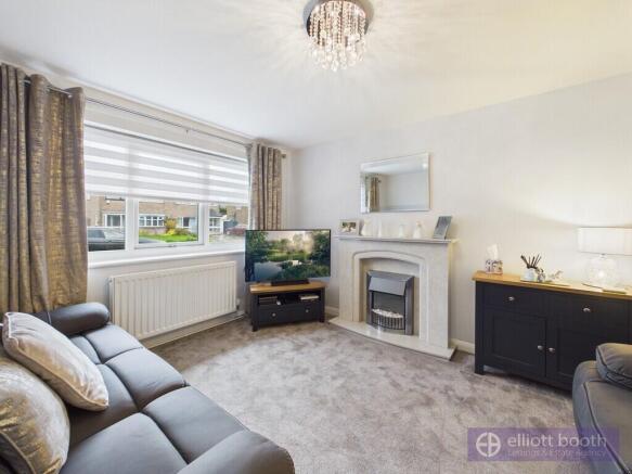 16 Ribchester Avenue photo 3