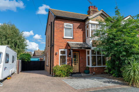 New Road, Trimley St. Mary