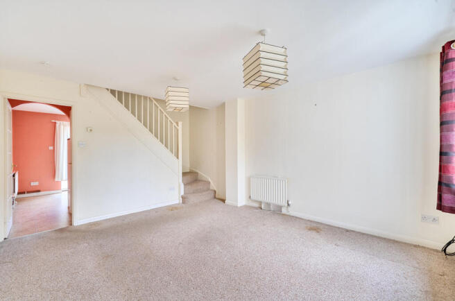 Clover Close, Wokingham, Berkshire, RG40 photo 2