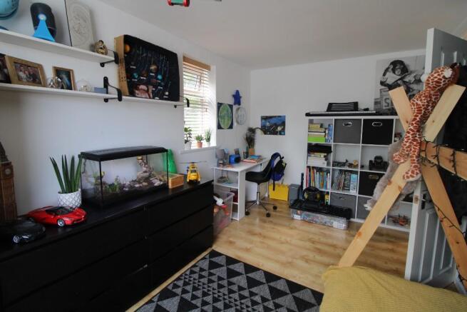 Photo 12