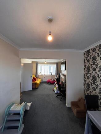 WhatsApp Image 2025-04-11 at 15.48.16 (4)