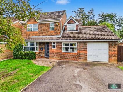Langstone Close, Maidenbower