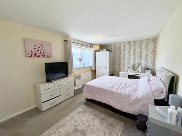 2 bed Terraced for sale Image 11