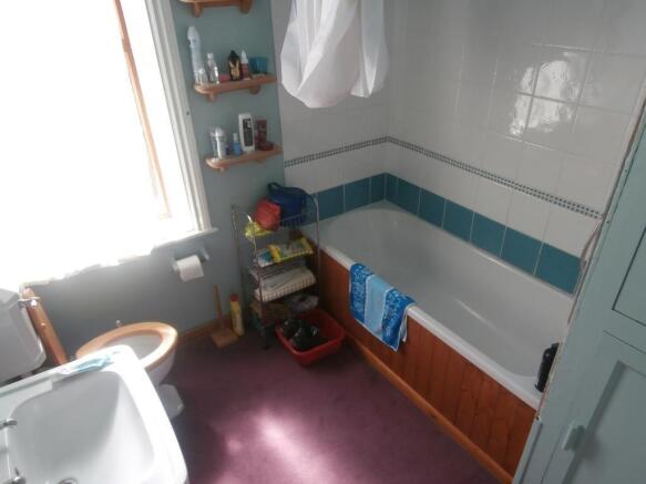 Photo 6