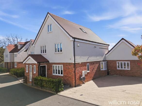 1_001_dji_20260326104350_0001_d_reedit_8c140dac.jp