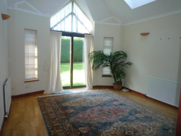 27 Cults Avenue - Conservatory