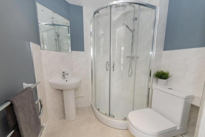 En-suite Bathroom