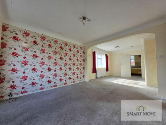 Open Plan Lounge / Dining Room