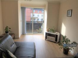Flat 10, 56 Highfields, Richmond Gardens, Southampton SO17 1AF