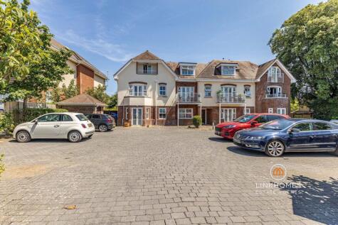 St Peters Road, Poole, BH14