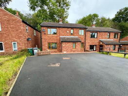 64, Manor Park, Silkstone, Barnsley S75 4ND