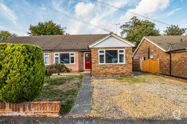 3-bed bungalow on Chegworth Gardens, Sittingbourne, Kent, ME10, £375,000