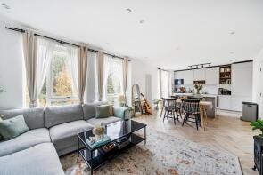 Flat 6, Garrett Appartments, Ravensbury Terrace, Wimbledon SW18 4SB