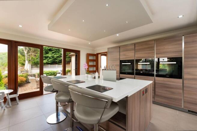 Kitchen/Dining