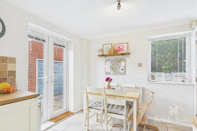 3 bed Detached for sale Image 5