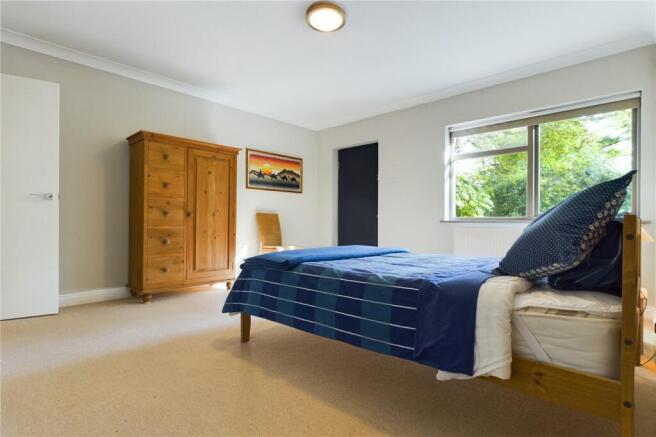 Bed / Office / Annex