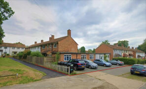 100, Worth Road, Pound Hill, Crawley RH10 7DU