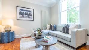 Flat 25, 86-92, Kensington Gardens Square, London W2 4BB