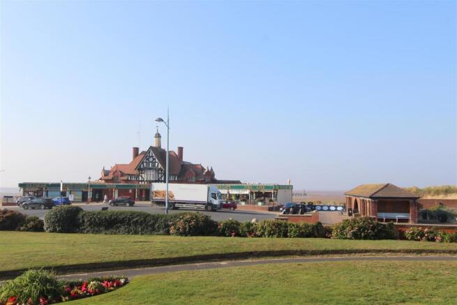 The Majestic, 45, Pier.JPG