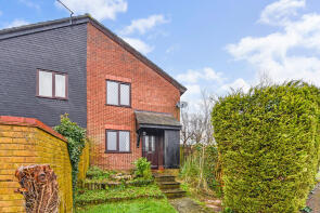 30, Kestrel Close, Winchester SO22 4QF