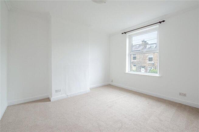 4 bed Terraced for sale Image 5