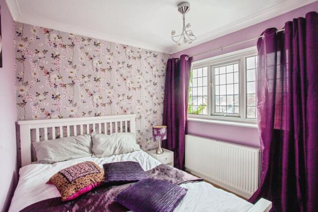 4 bed Detached for sale Image 10