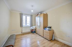 5 Blacksmiths Court, 98, Green Lanes, London N13 5UP