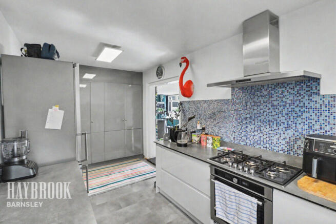 2 bed Detached Bungalow for sale Image 4