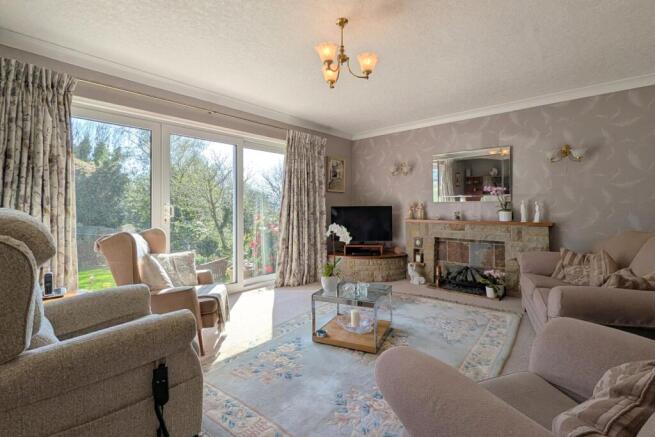 3 bed Detached for sale Image 4